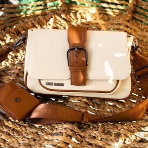 Steve Madden Btorrid Crossbody Cream Satchel, NWT.